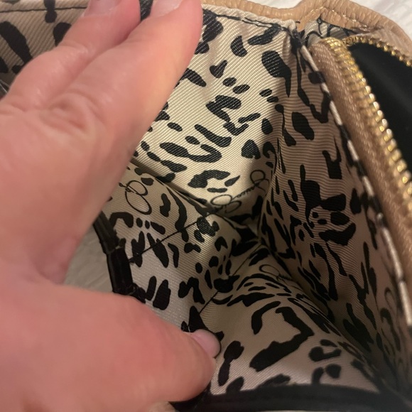 Jessica Simpson Brandy Small Wallet - Picture 2 of 4